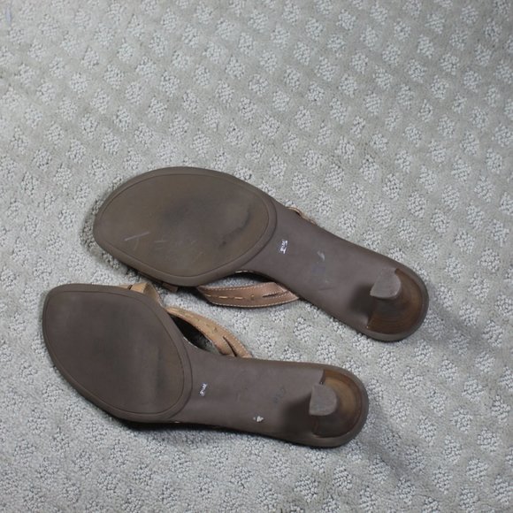 Etienne Aigner Tan Stacked Heel Sandals - Picture 5 of 5